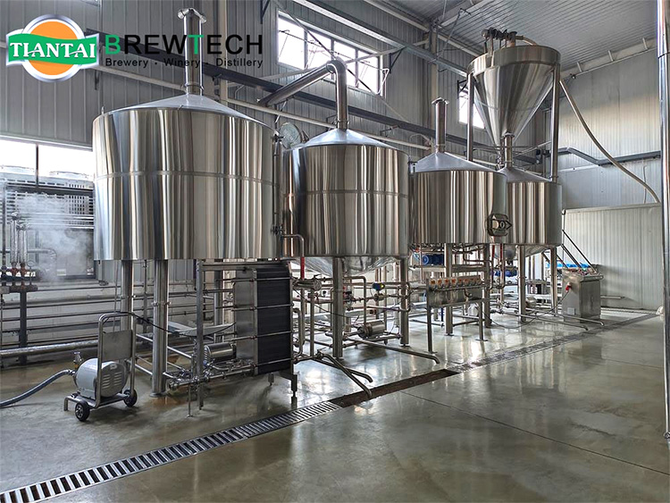 Fabrique de bière industrielle