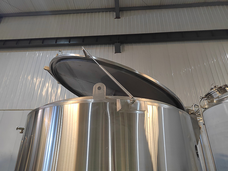 kombucha brewing equipment